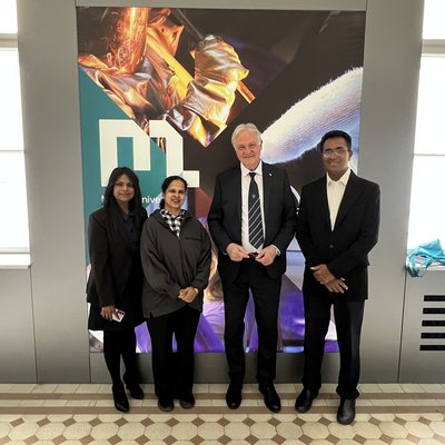 from left to right: Focus India Projectmanager Viruschka Tewary (MIRO), Prof. Tabitha Paradesi (Christ University), Rector Peter Moser and Prof. Joseph Varghese (Christ University). Photo: © TU Leoben