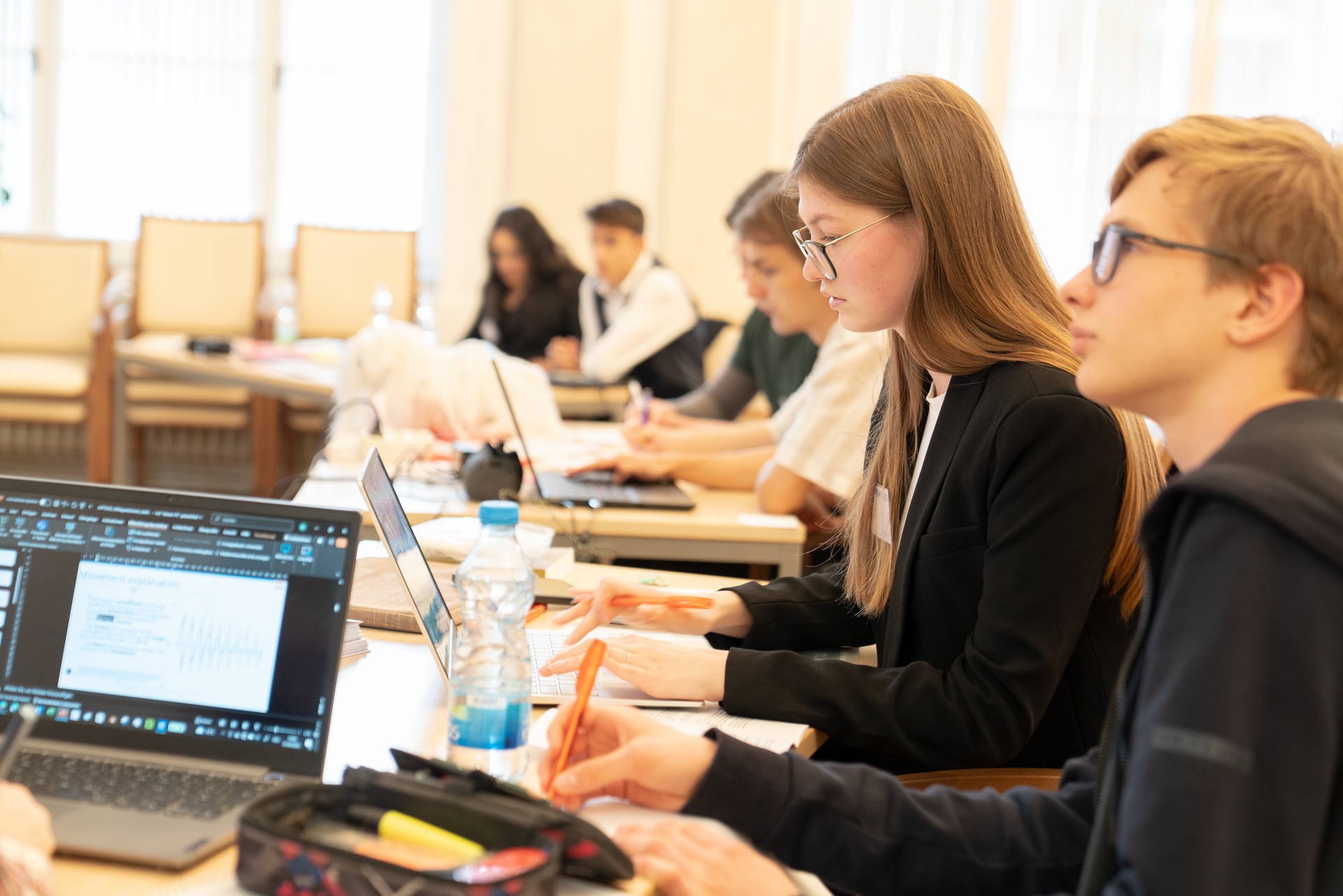 Das grundlegende Ziel des Wettbewerbs ist die Förderung des Interesses von Schüler*innen an Fächern wie Mathematik, Informatik, Naturwissenschaft und Technik (MINT-Fächer). Foto: © MUL/Schnehen