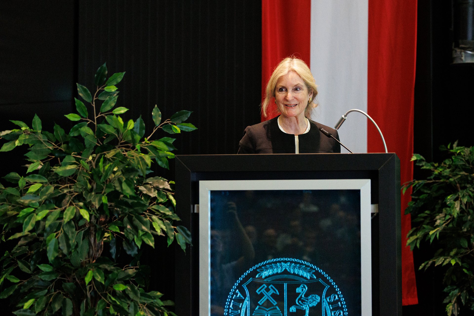 EU-Generaldirektorin Kerstin Jorna bei der technisch-wissenschaftlichen Tagung des Österreichischen Bergbautags 2024
